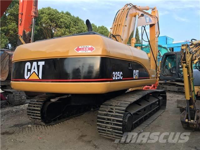 CAT 325 C حفارات زحافة