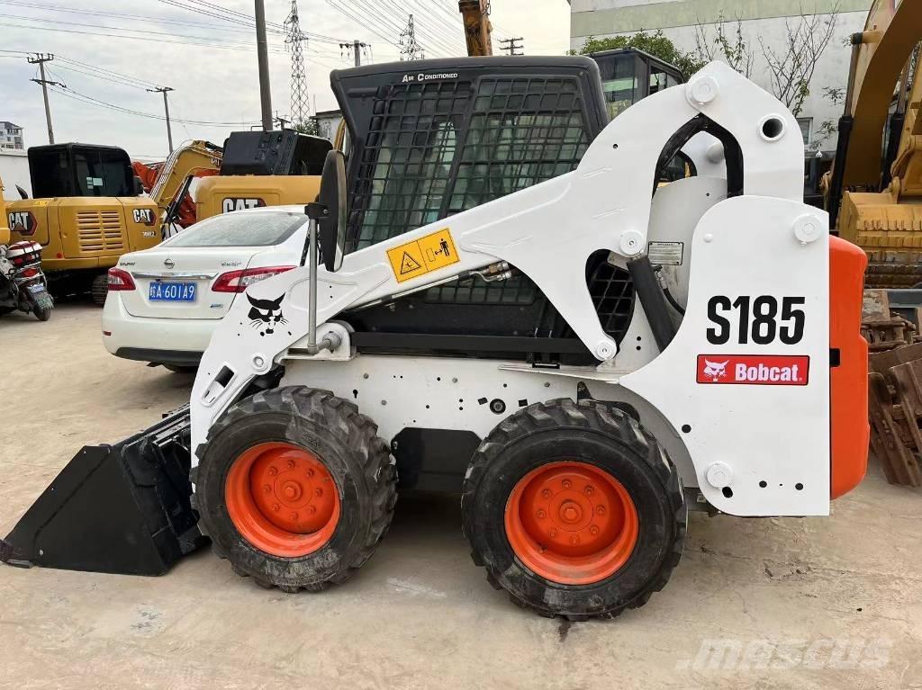 Bobcat S 185 لوادر انزلاقية التوجيه