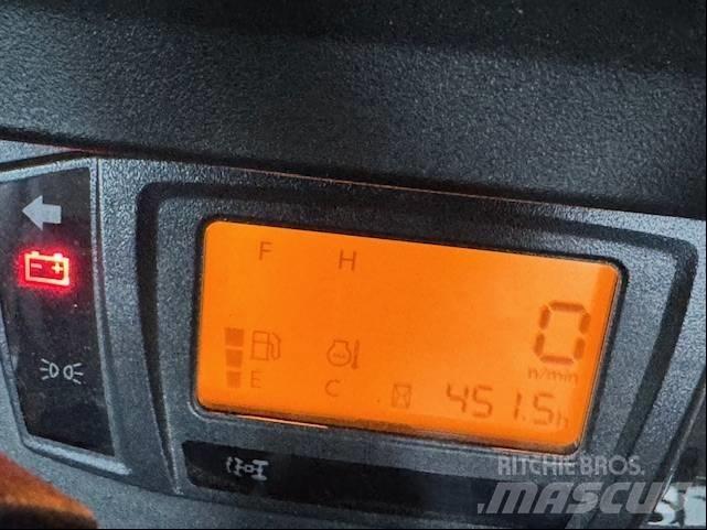 Kubota B 3150 الجرارات