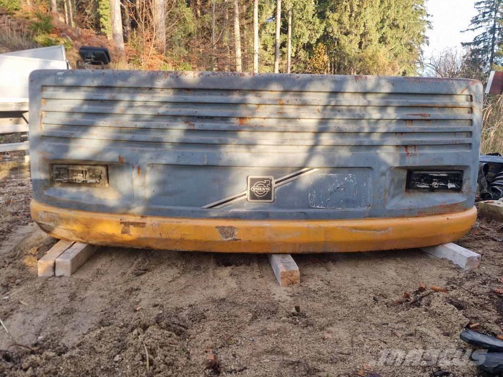 Volvo EC390 الشاسيه والتعليق