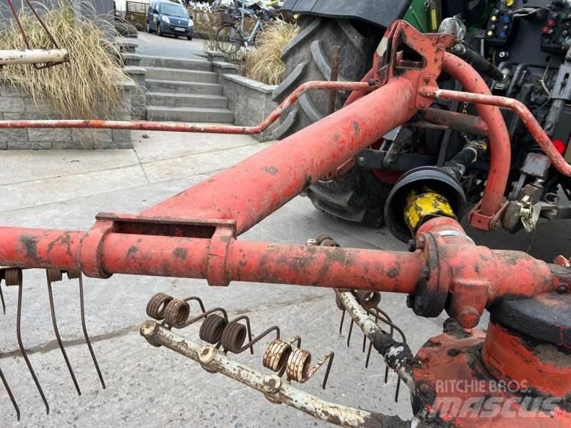 Kuhn 2 Kreisel معدات حصد