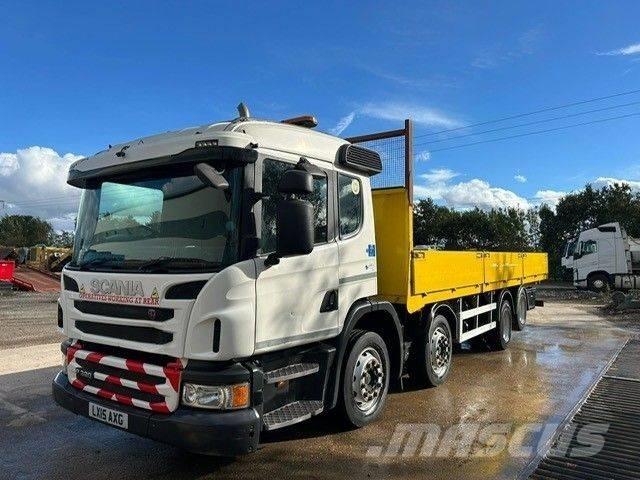 Scania P 320 شاحنات مسطحة/مفصلية الجوانب