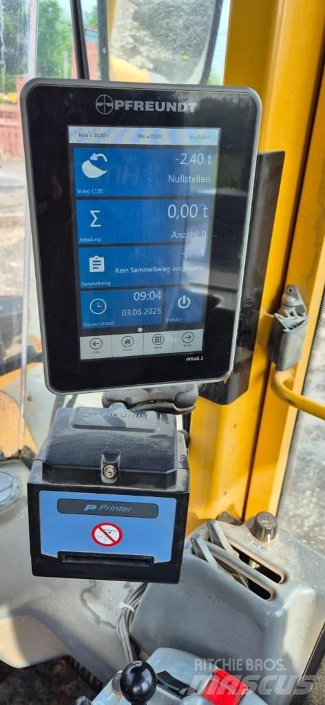 Volvo L 120 E لوادر بعجل