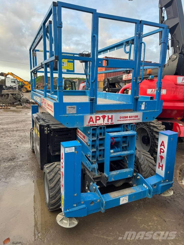 Genie GS 3369 RT رافعات مقصية الشكل