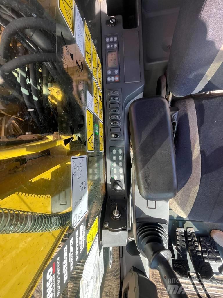 CAT 313 F L حفارات زحافة