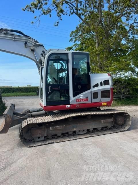Takeuchi TB 2150 R حفارات زحافة