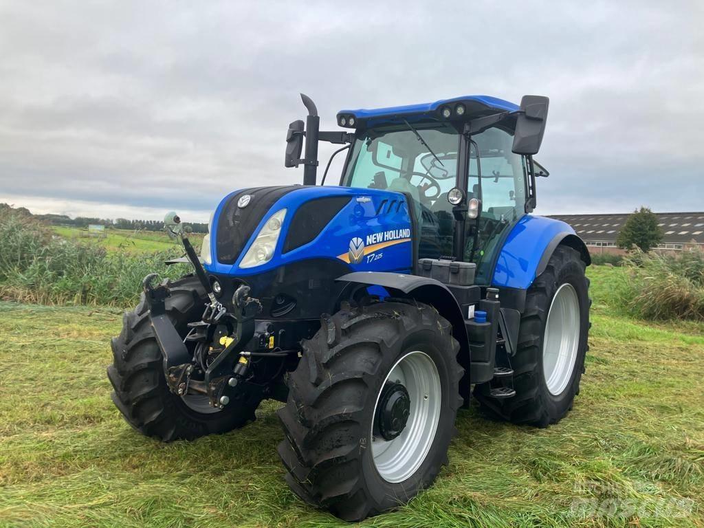 New Holland T7.225 الجرارات