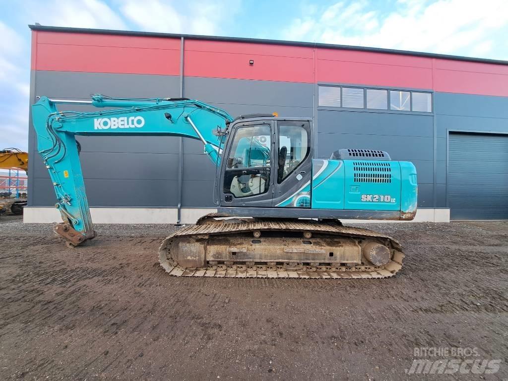 Kobelco SK 210 LC-10 حفارات زحافة