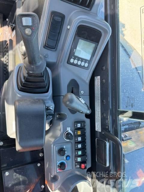 Yanmar Vio 57-6B حفارات صغيرة أقل من 7 طن (حفارات صغيرة)