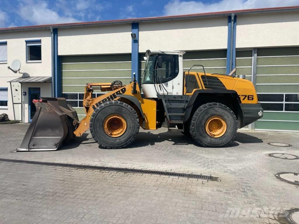 Liebherr L 576 لوادر بعجل