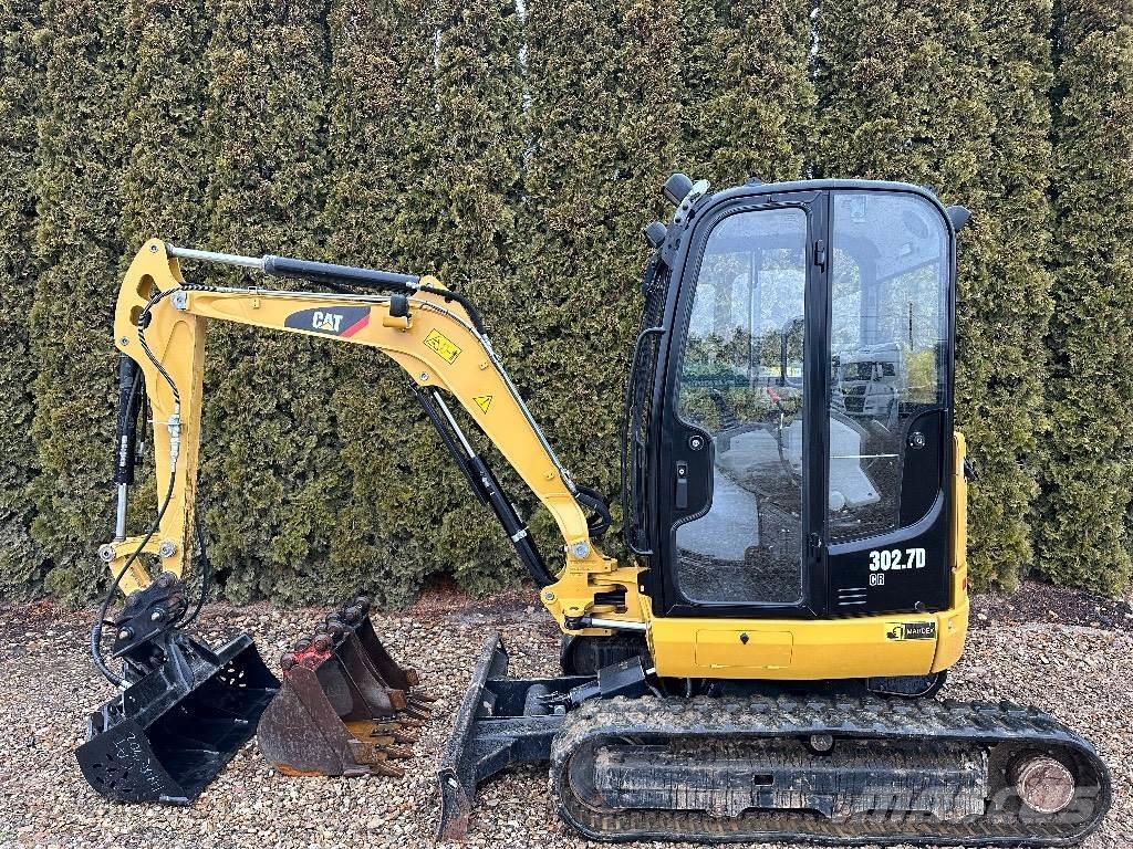 CAT 302.7 D CR حفارات صغيرة أقل من 7 طن (حفارات صغيرة)