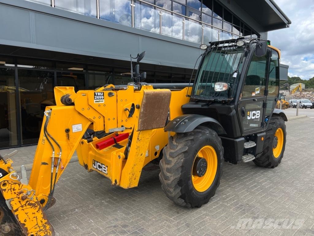 JCB 540-180 مناولات متداخلة