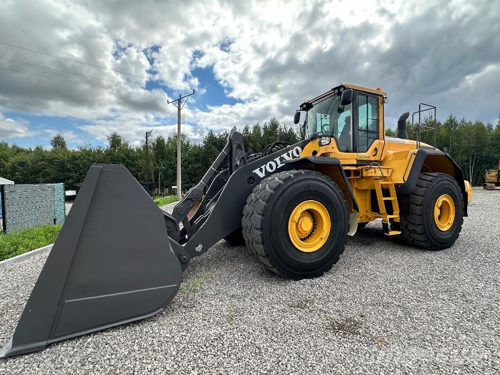 Volvo L 220 G لوادر بعجل