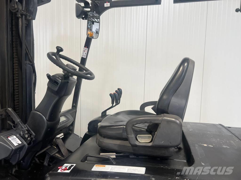 Doosan B50X-5 شاحنات ذات رافعات شوكية تعمل بالكهرباء