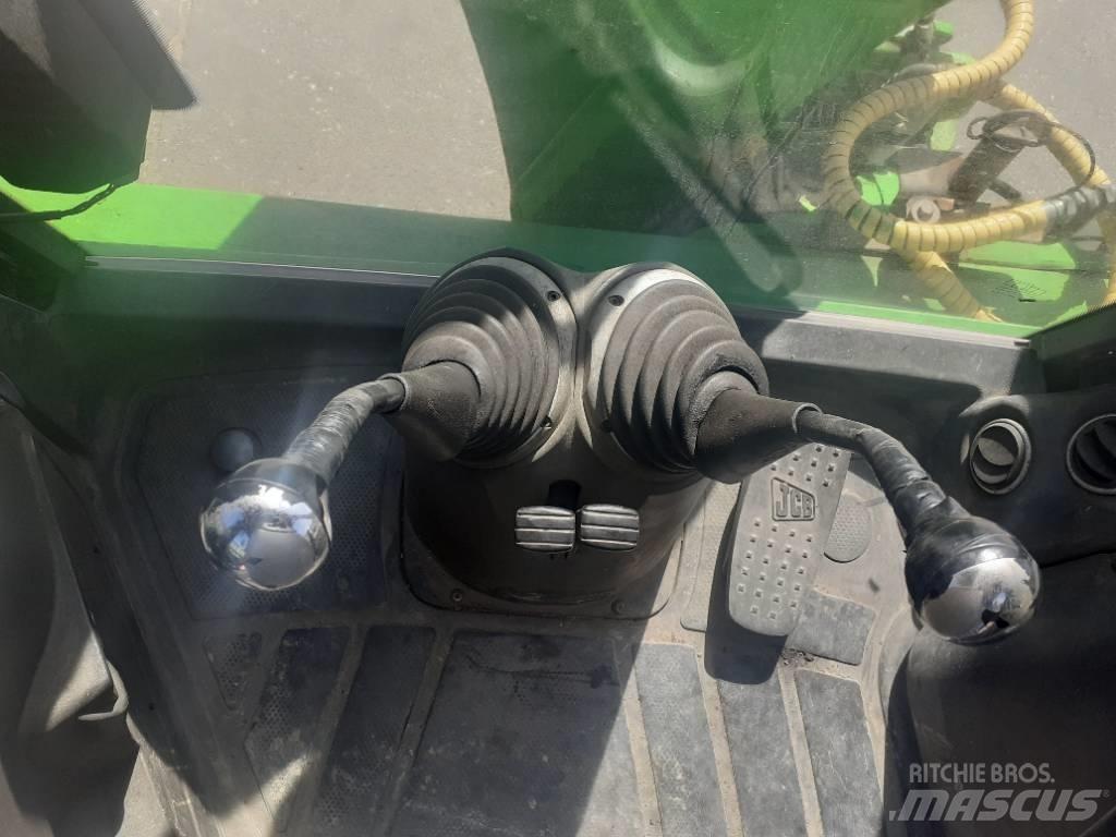 JCB 3 CX P 21 لوادر ذات جرافات عكسية
