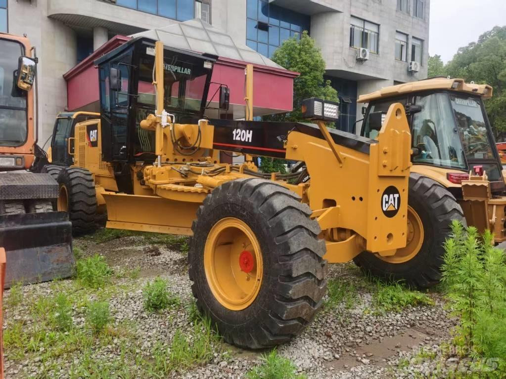 CAT 120 H أخرى