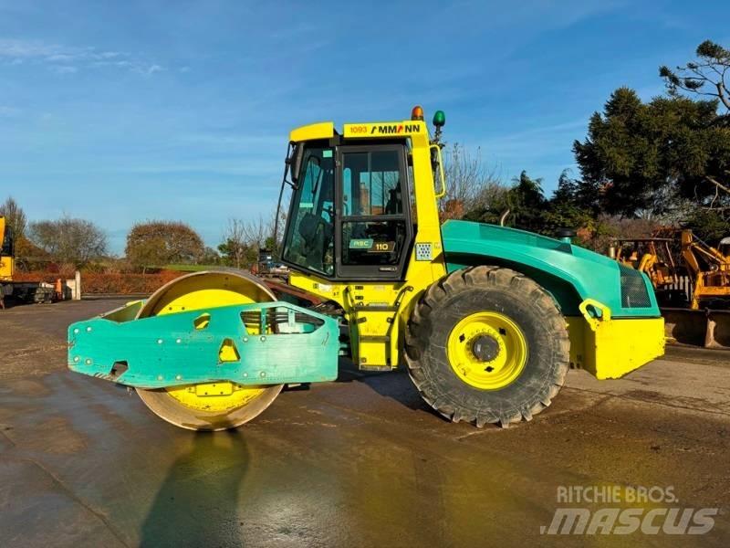 Ammann ASC 110 مداحل أحادية الأسطوانة