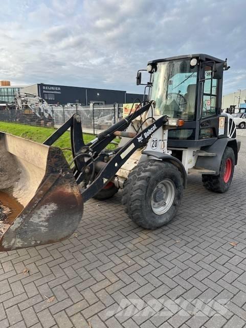 Bobcat AL 350 D لوادر بعجل