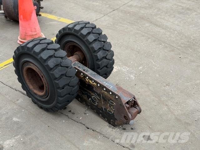 Doppstadt AK 635 SA ماكينات تقطيع أخشاب الحراجة