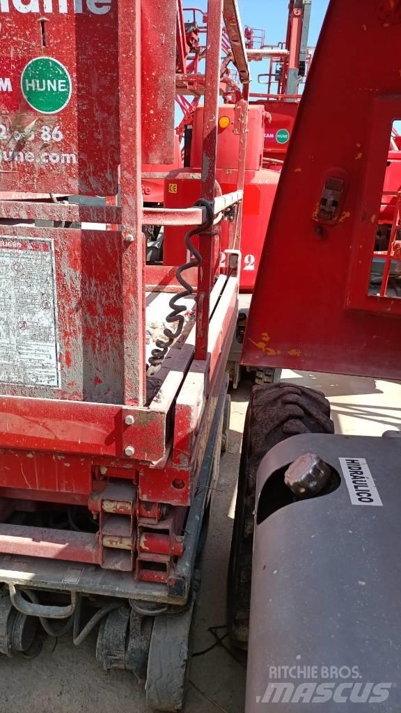 JLG 1930 ES رافعات مقصية الشكل