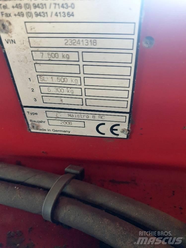 Horsch Pronto 6 AS مثاقيب مدمجة