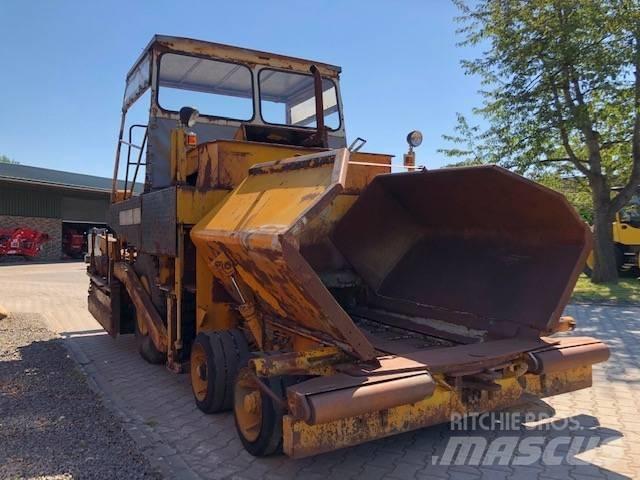Demag DF 10 معدات السفلتة