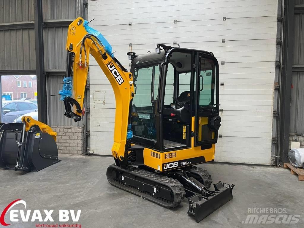JCB 19 C-1 حفارات صغيرة أقل من 7 طن (حفارات صغيرة)