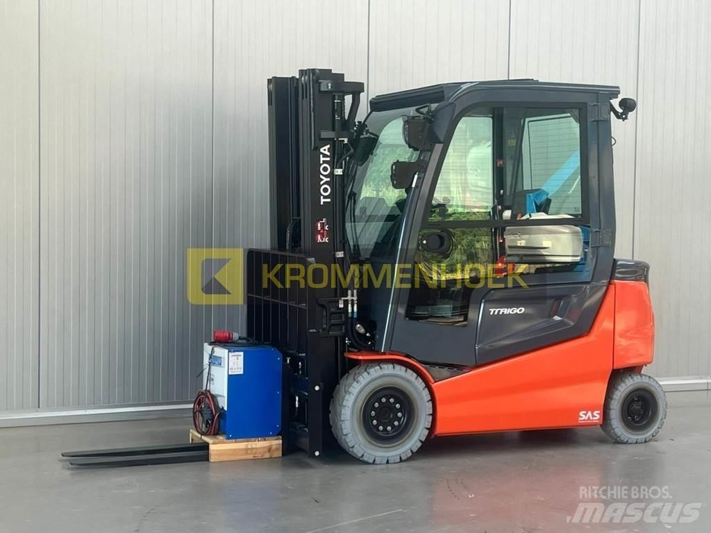 Toyota 9 FBM 25 T شاحنات ذات رافعات شوكية تعمل بالكهرباء