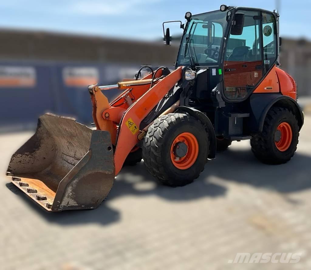 Komatsu WA 80-6 لوادر بعجل