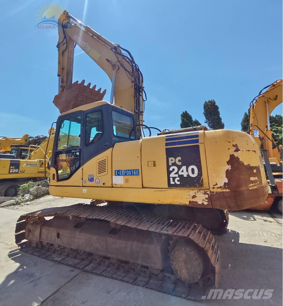 Komatsu PC 240 LC-7 حفارات زحافة