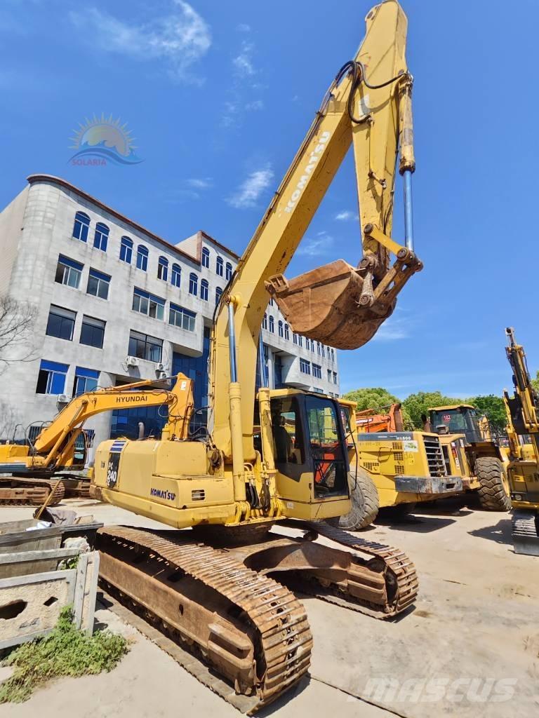Komatsu PC 240 LC-7 حفارات زحافة