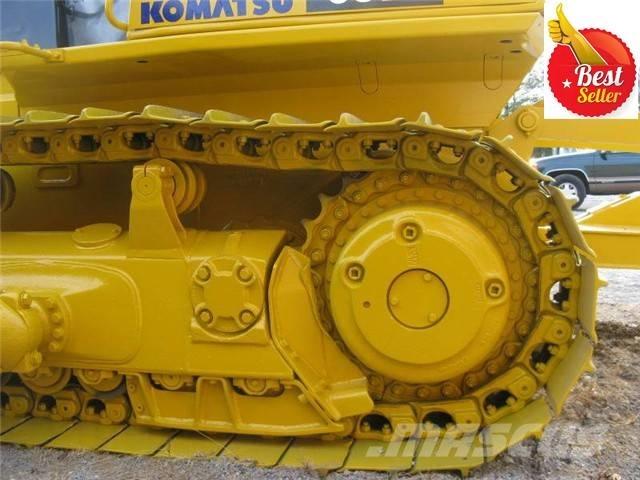 Komatsu D 65 EX بلدوزرات مجنزرة