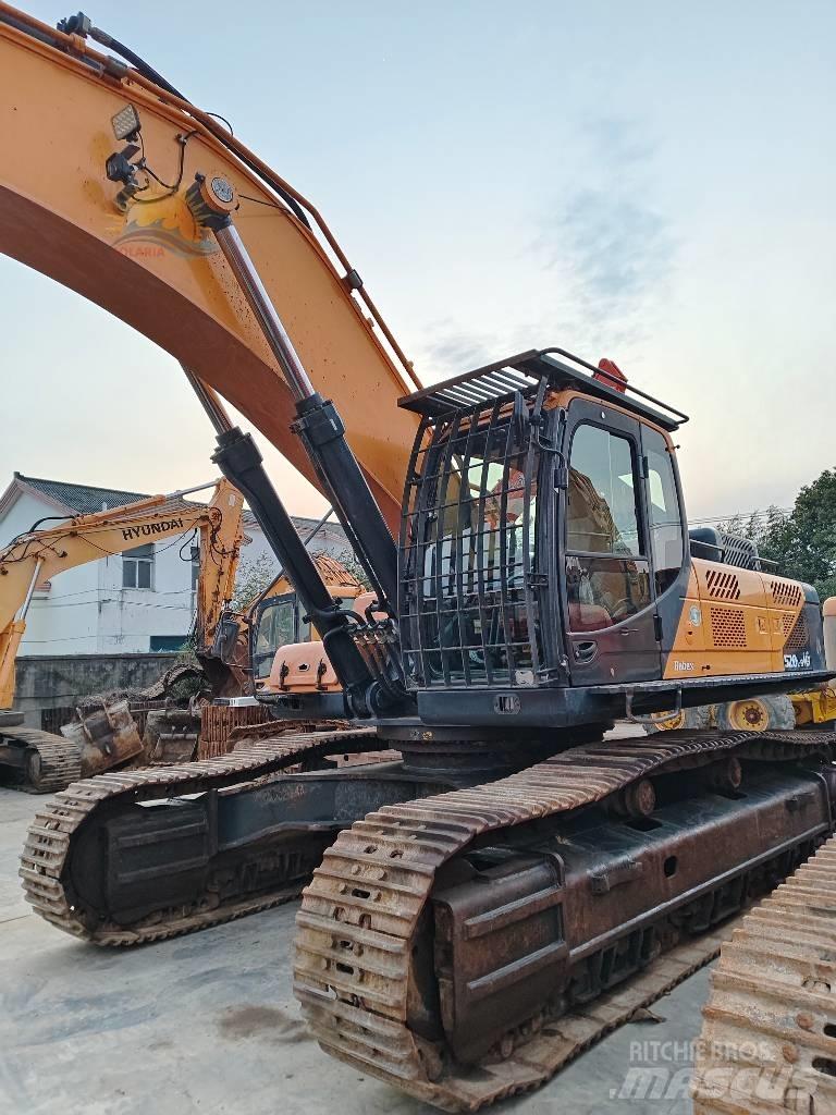 Hyundai R520L-9VS حفارات زحافة