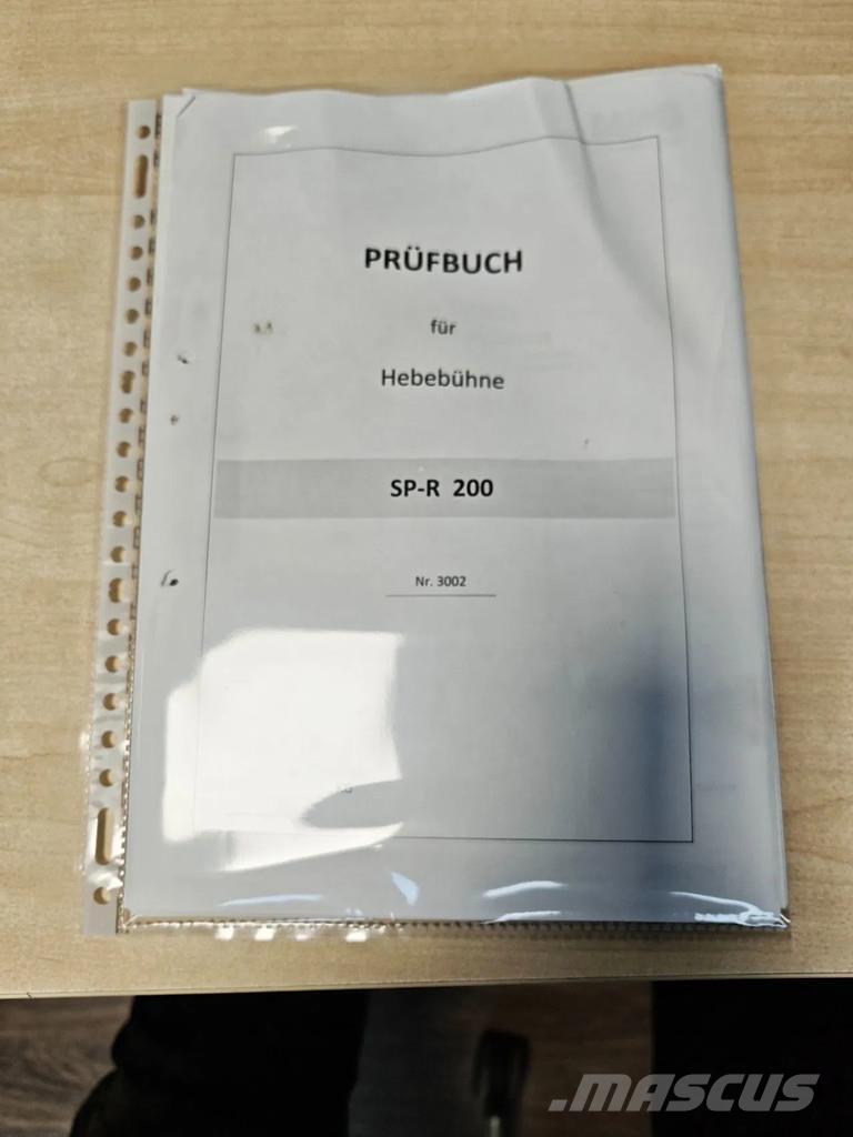 Aichi SR 182 رافعات سلة تلسكوبية