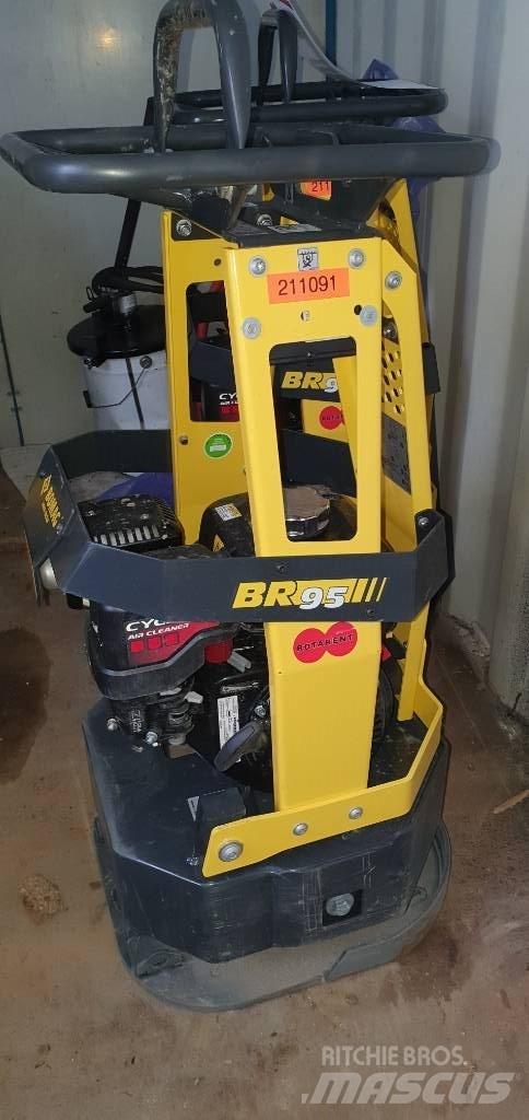 Bomag BP 95 دكاكات أفقية