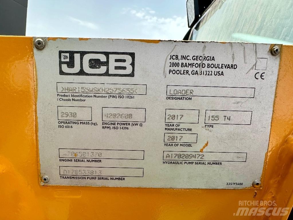 JCB 155 T4 لوادر انزلاقية التوجيه