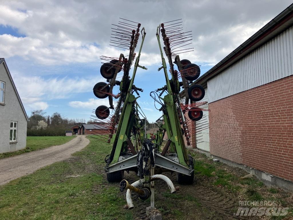 CLAAS Liner 3500 مكابس وميبسات التبن
