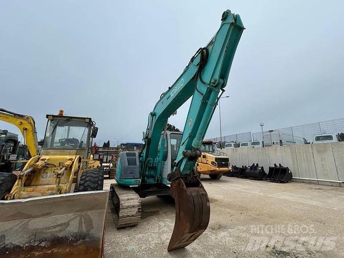 Kobelco SK135SR حفارات خاصة