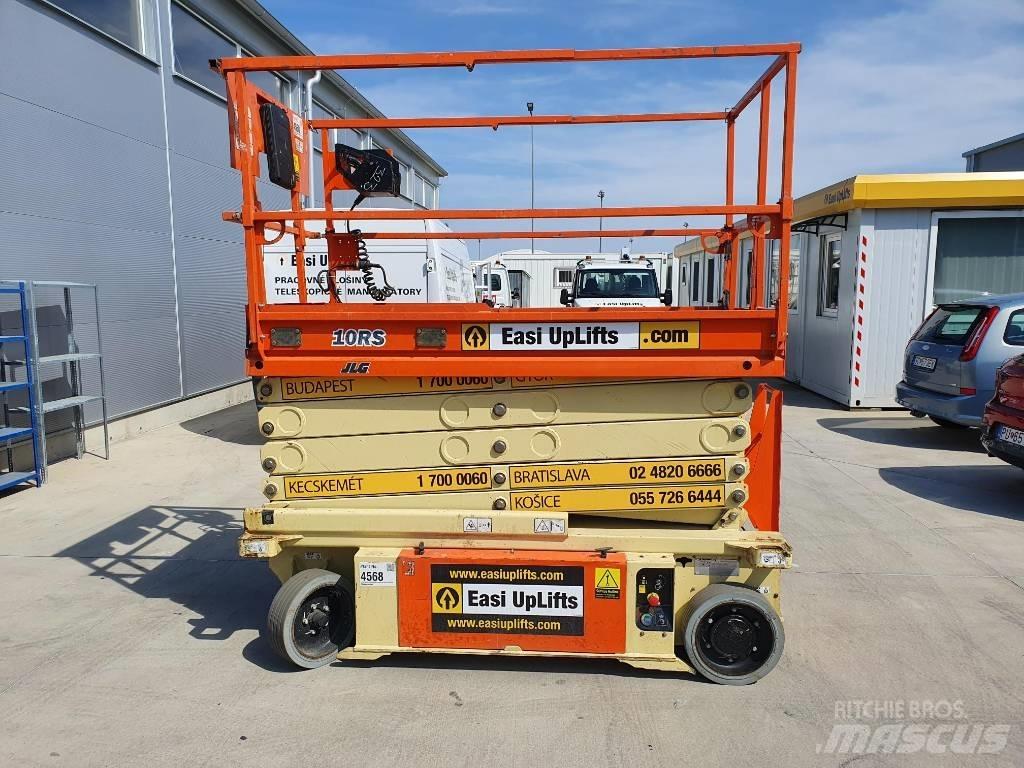 JLG 10 RS رافعات مقصية الشكل