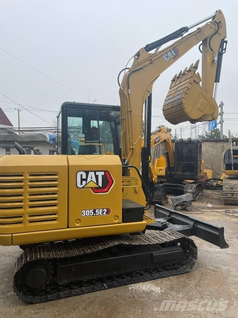 CAT CAT305.5E2 حفارات صغيرة أقل من 7 طن (حفارات صغيرة)