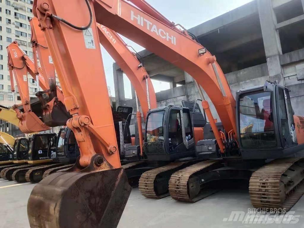 Hitachi ZX 210 حفارات زحافة