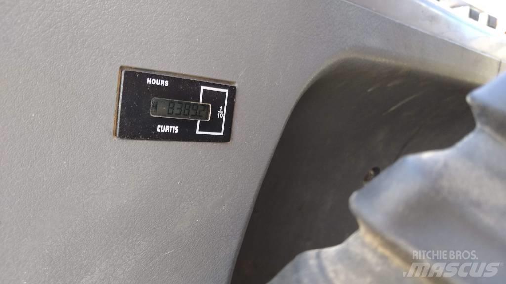 Doosan DX 60 R حفارات صغيرة أقل من 7 طن (حفارات صغيرة)