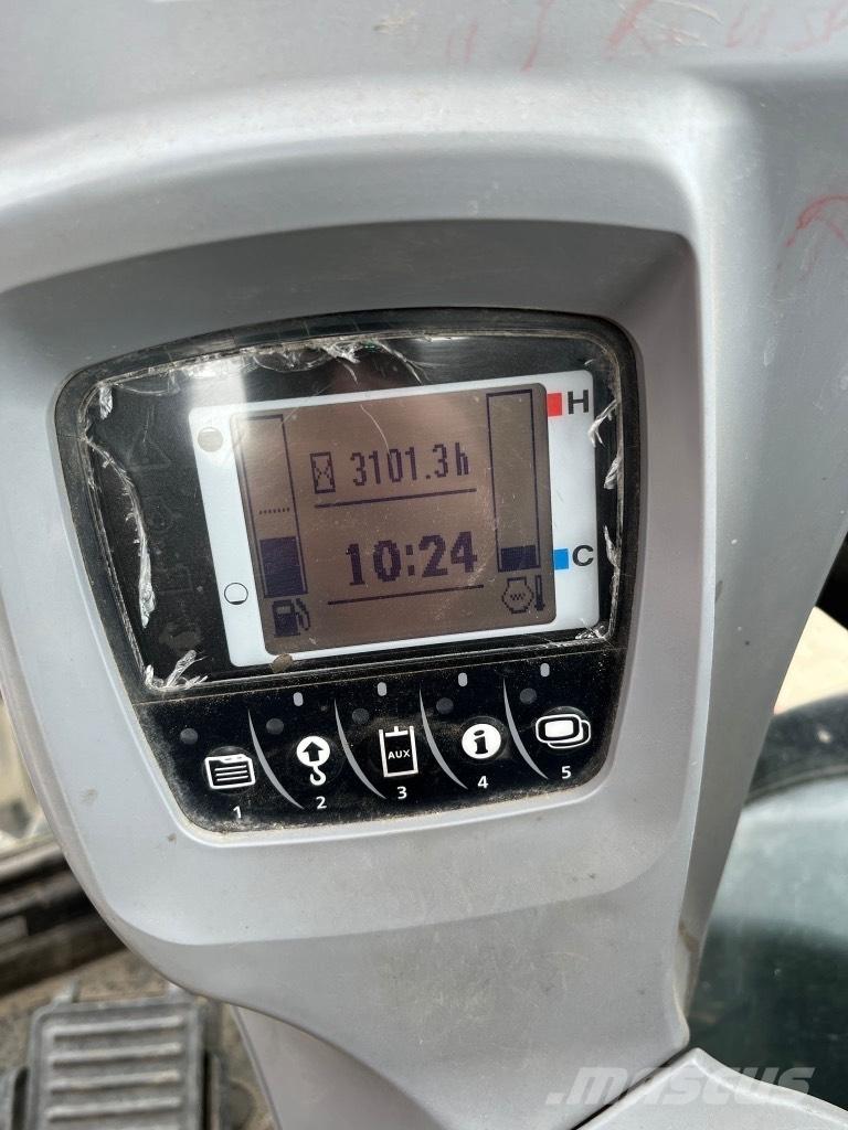 Kubota KX 057-4 حفارات صغيرة أقل من 7 طن (حفارات صغيرة)