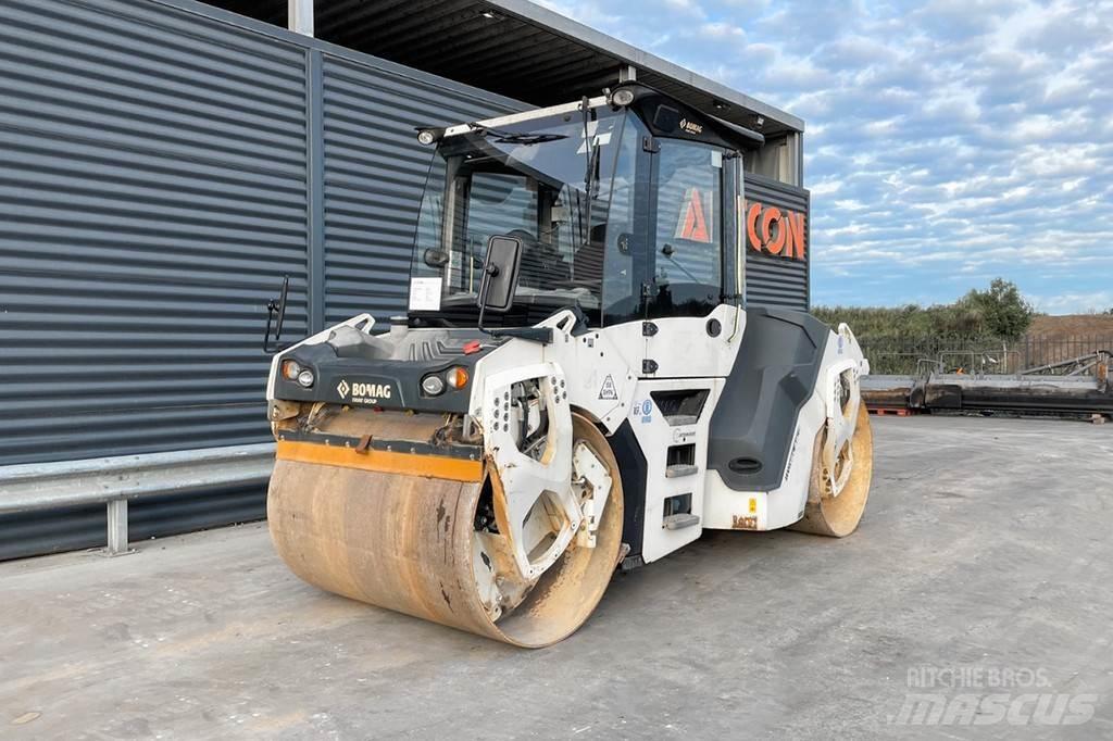 Bomag BW 161 AD-5 مداحل ثنائية الاسطوانة
