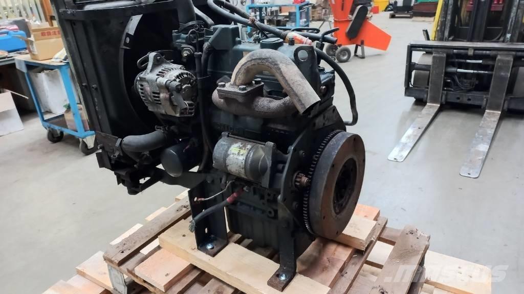 Kubota D 1105 محركات