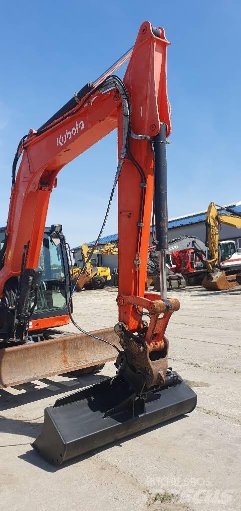 Kubota KX 080-4 حفارات وسط 7 طن - 12 طن