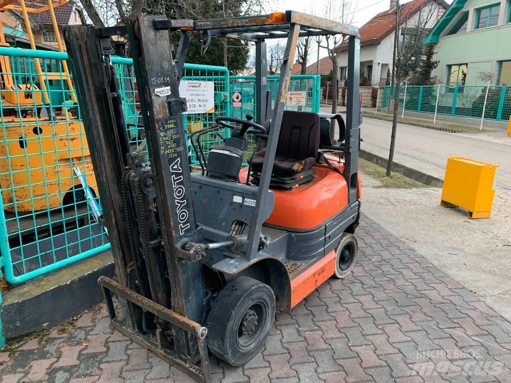 Toyota 6 FGF 15 شاحنات LPG