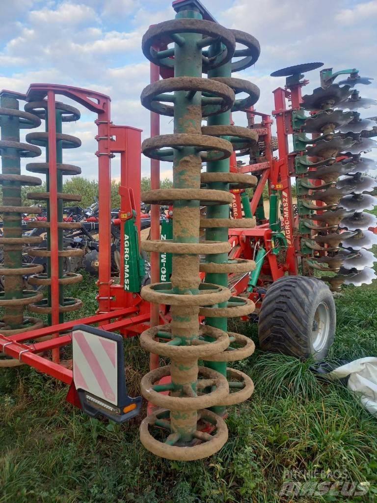Agro-Masz BTC-50 زحافات ساحقة