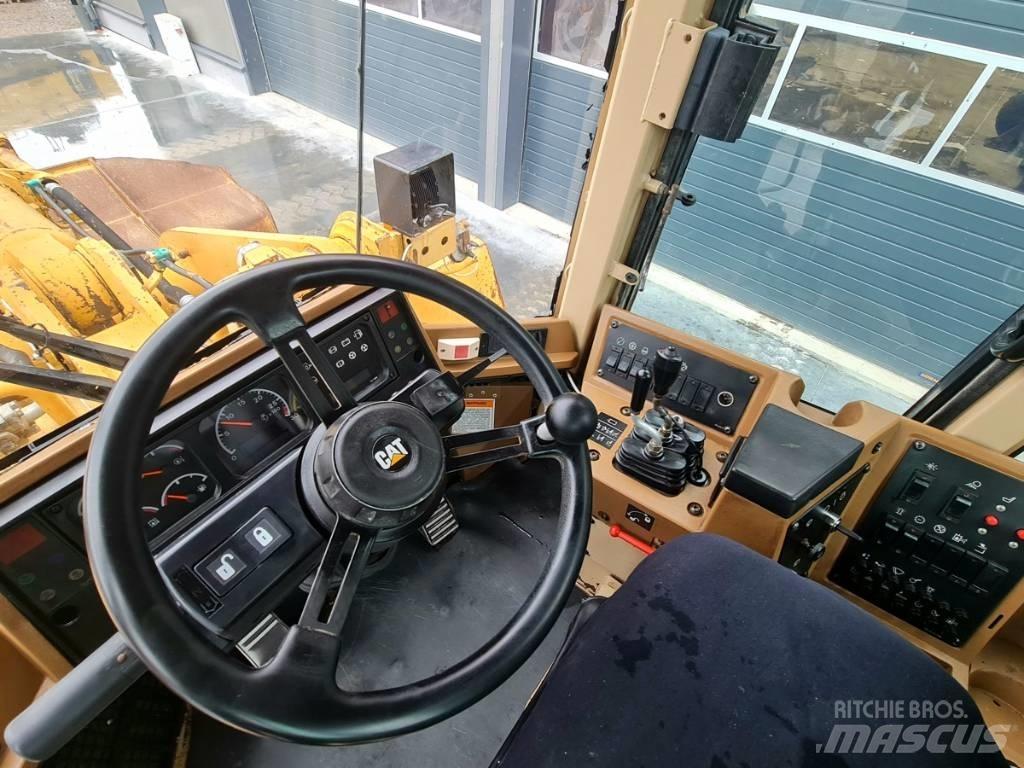 CAT 950 F II لوادر بعجل