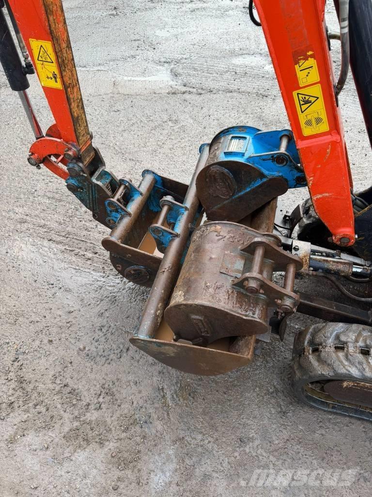 Kubota K 008 حفارات صغيرة أقل من 7 طن (حفارات صغيرة)